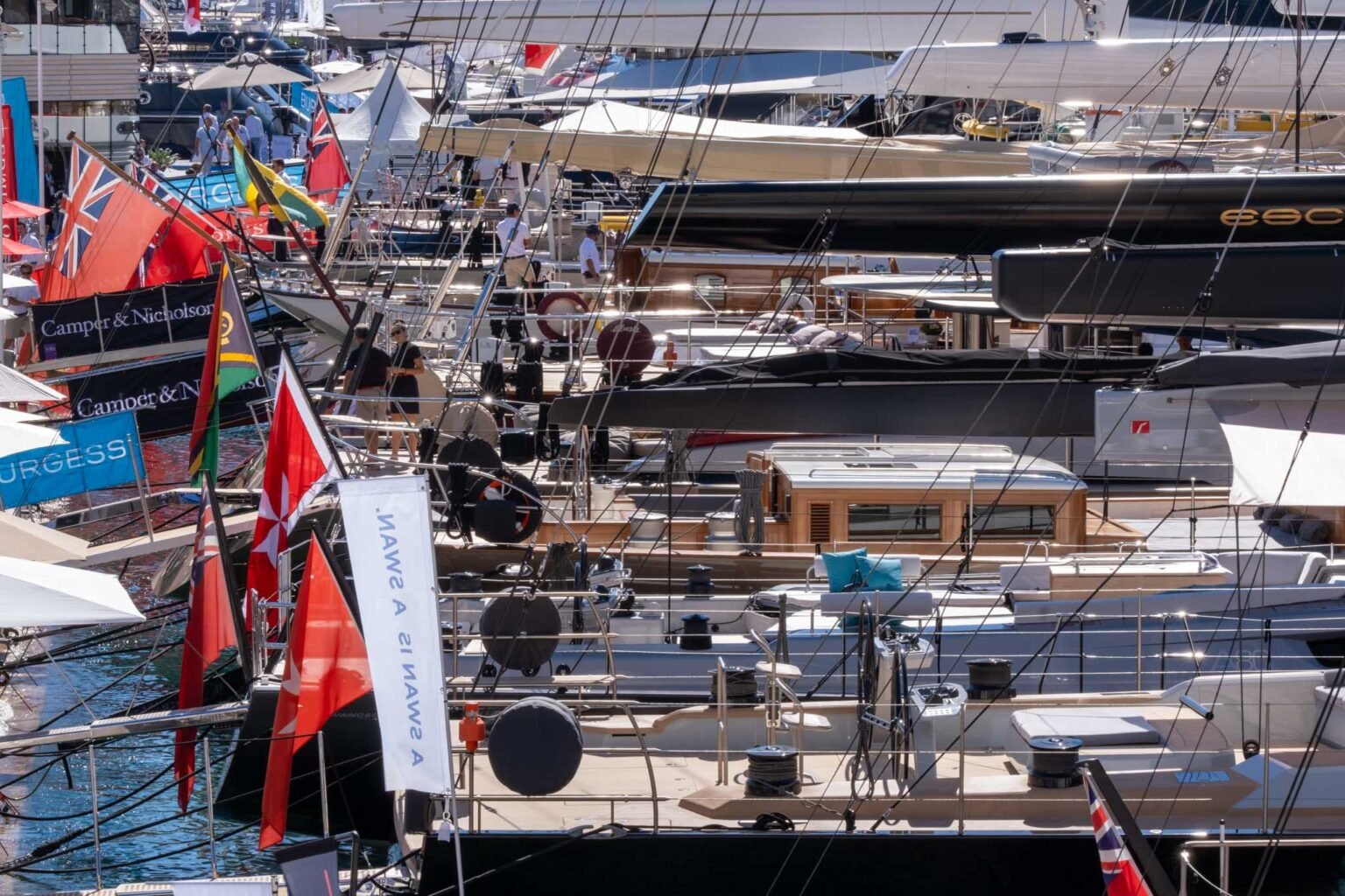 Reportage au salon du yacht de Monaco