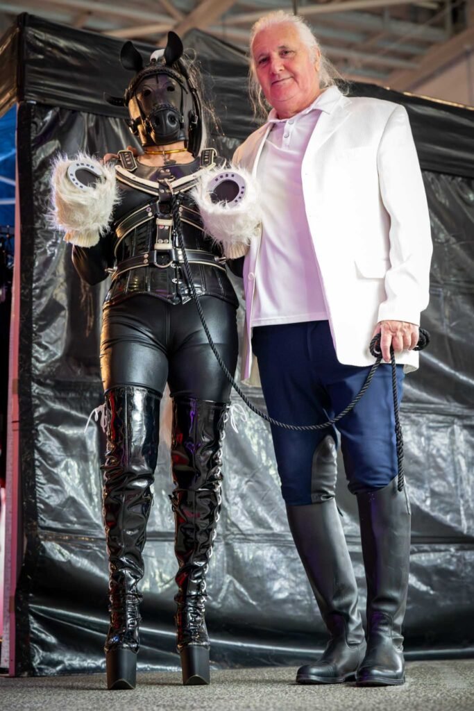 Artistes du Salon de l'érotisme de Nantes Erosexpo