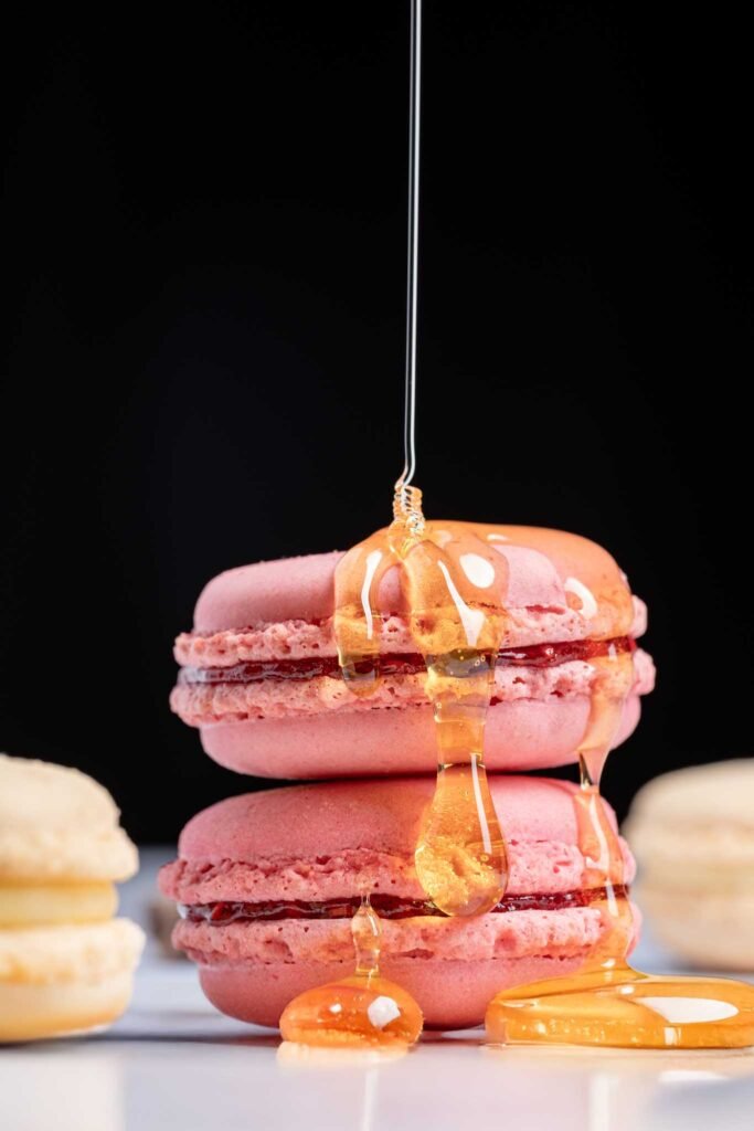 Photographe Stylisme Culinaire avec des macarons