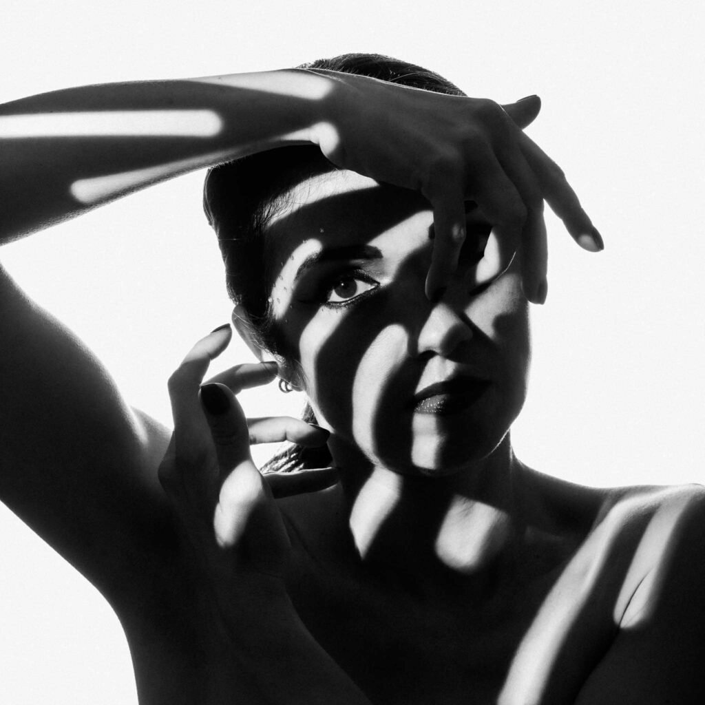 Annabelle Vignard en pose artistique