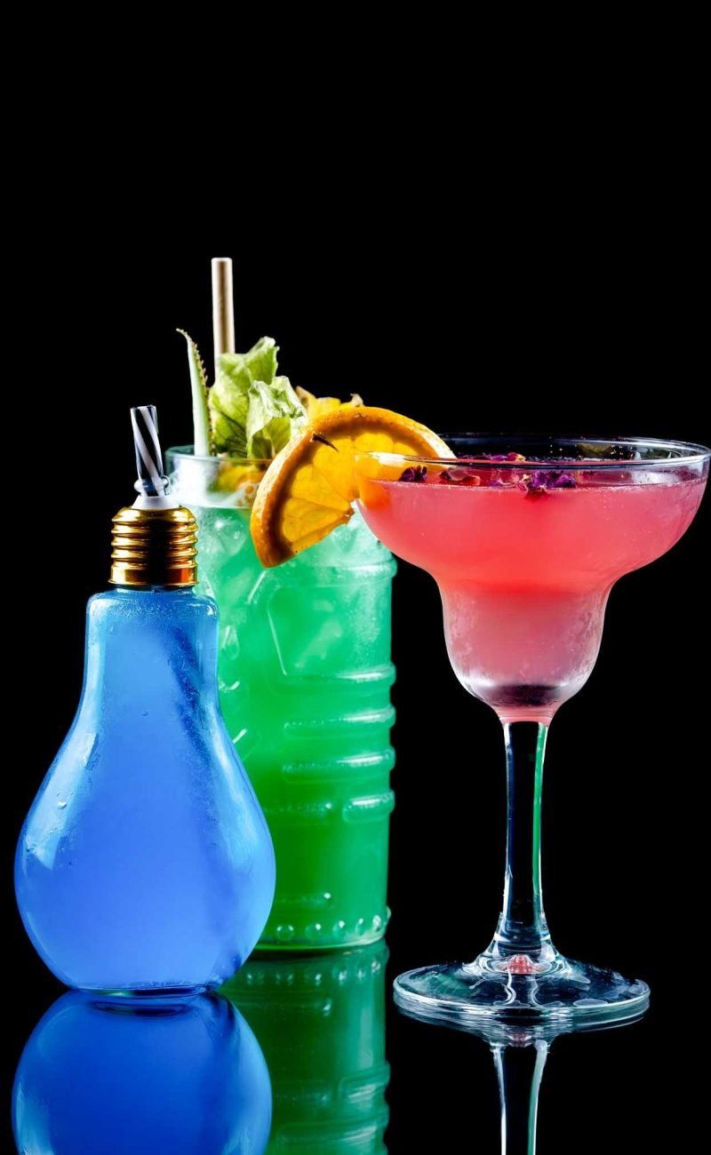 Photographie cocktail fond noir